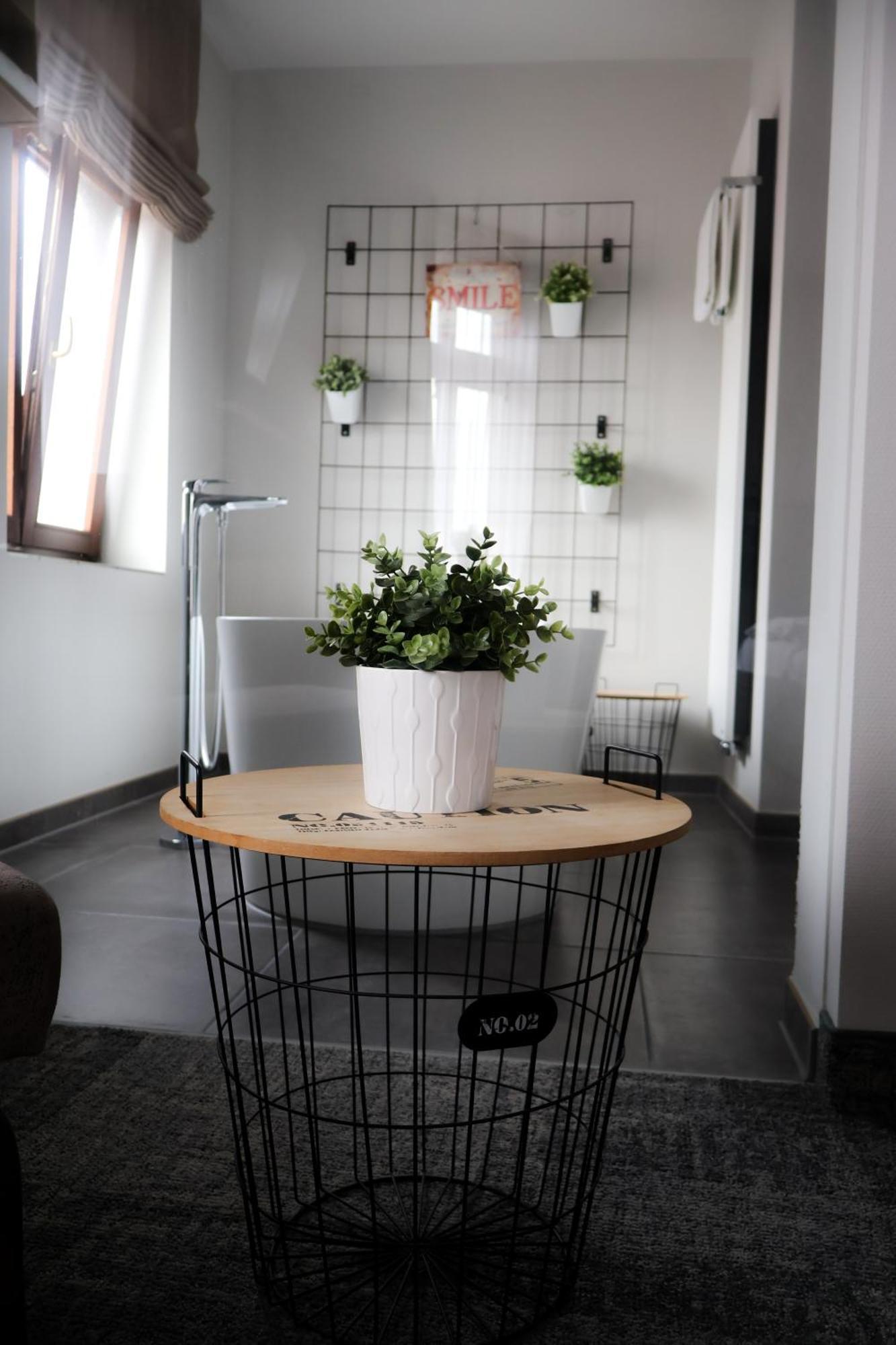 Alexxanders Hotel & Boardinghouse, Restaurant Chemnitz Quarto foto